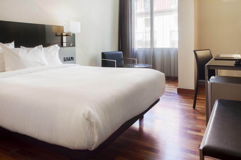 Ac Hotel Avenida De America By Marriott Madrid Luaran gambar