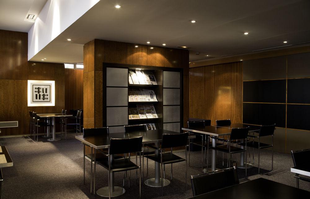 Ac Hotel Avenida De America By Marriott Madrid Luaran gambar