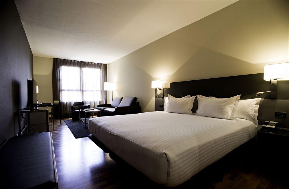 Ac Hotel Avenida De America By Marriott Madrid Luaran gambar