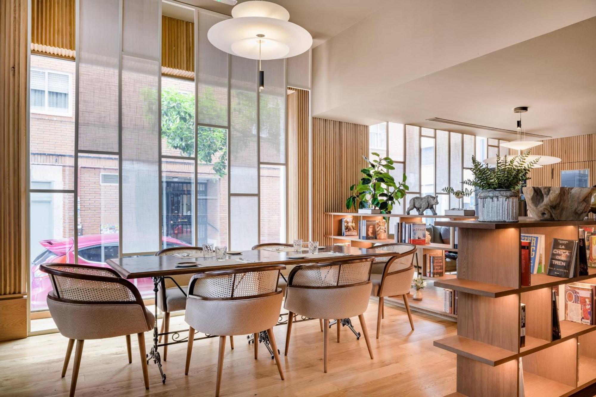 Ac Hotel Avenida De America By Marriott Madrid Luaran gambar