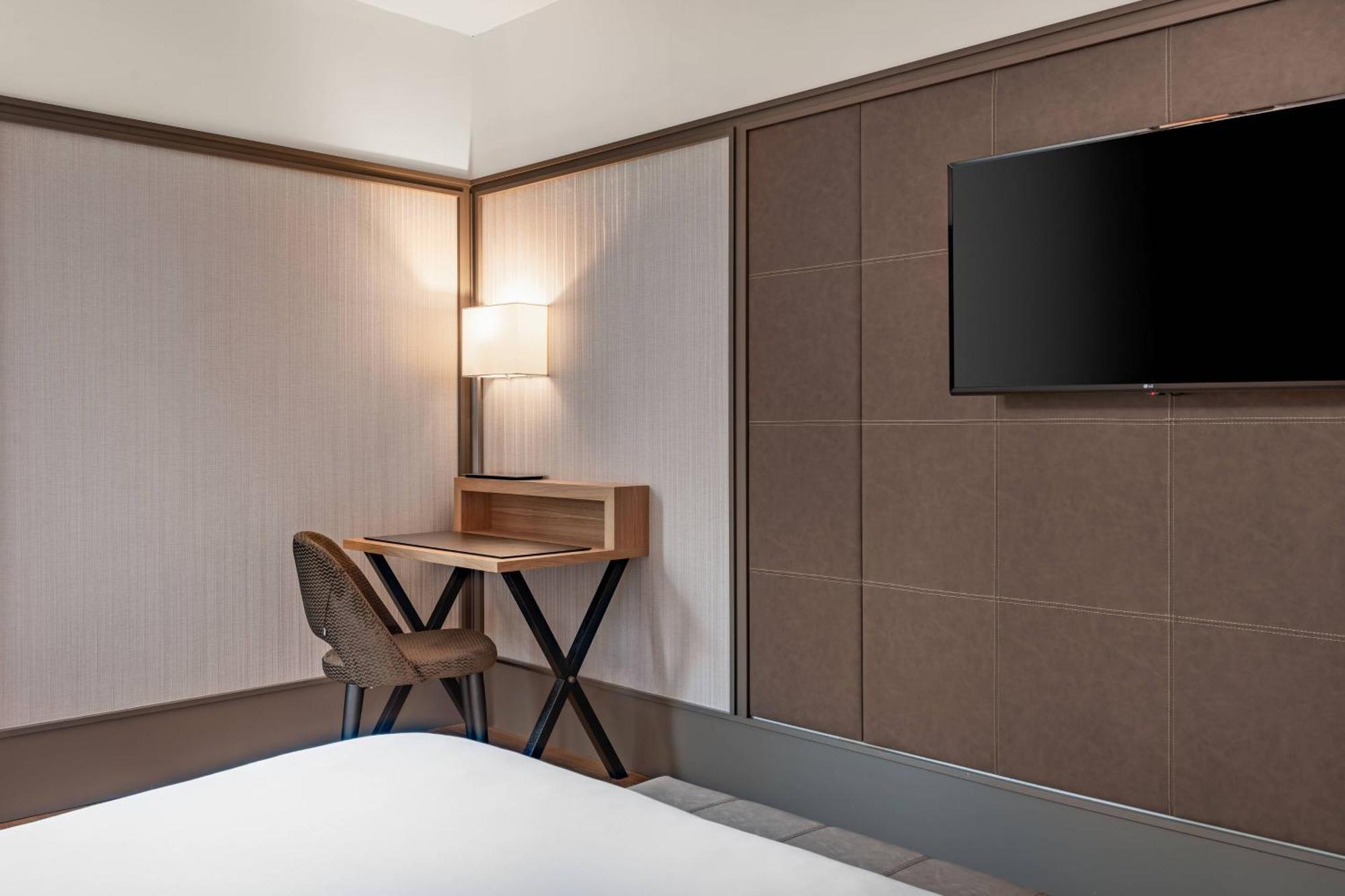 Ac Hotel Avenida De America By Marriott Madrid Luaran gambar