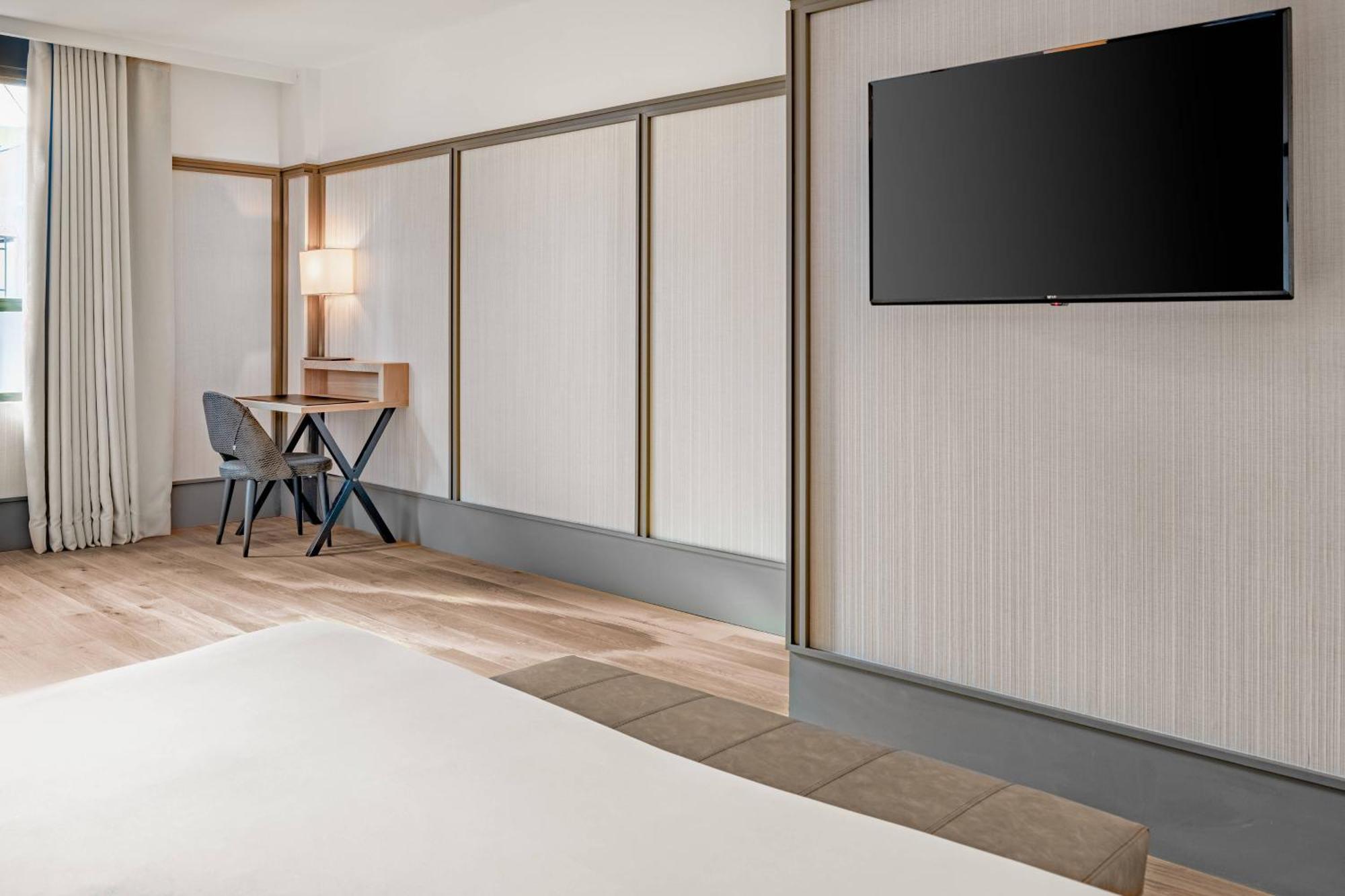Ac Hotel Avenida De America By Marriott Madrid Luaran gambar