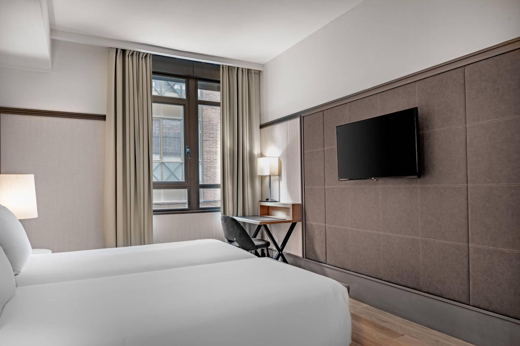 Ac Hotel Avenida De America By Marriott Madrid Luaran gambar