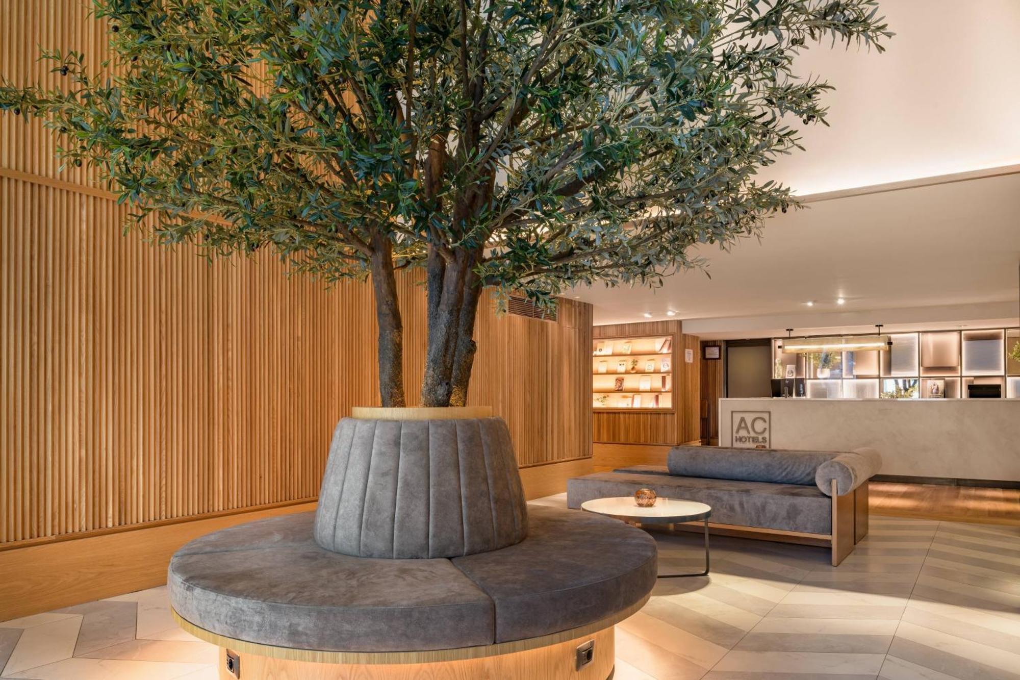 Ac Hotel Avenida De America By Marriott Madrid Luaran gambar