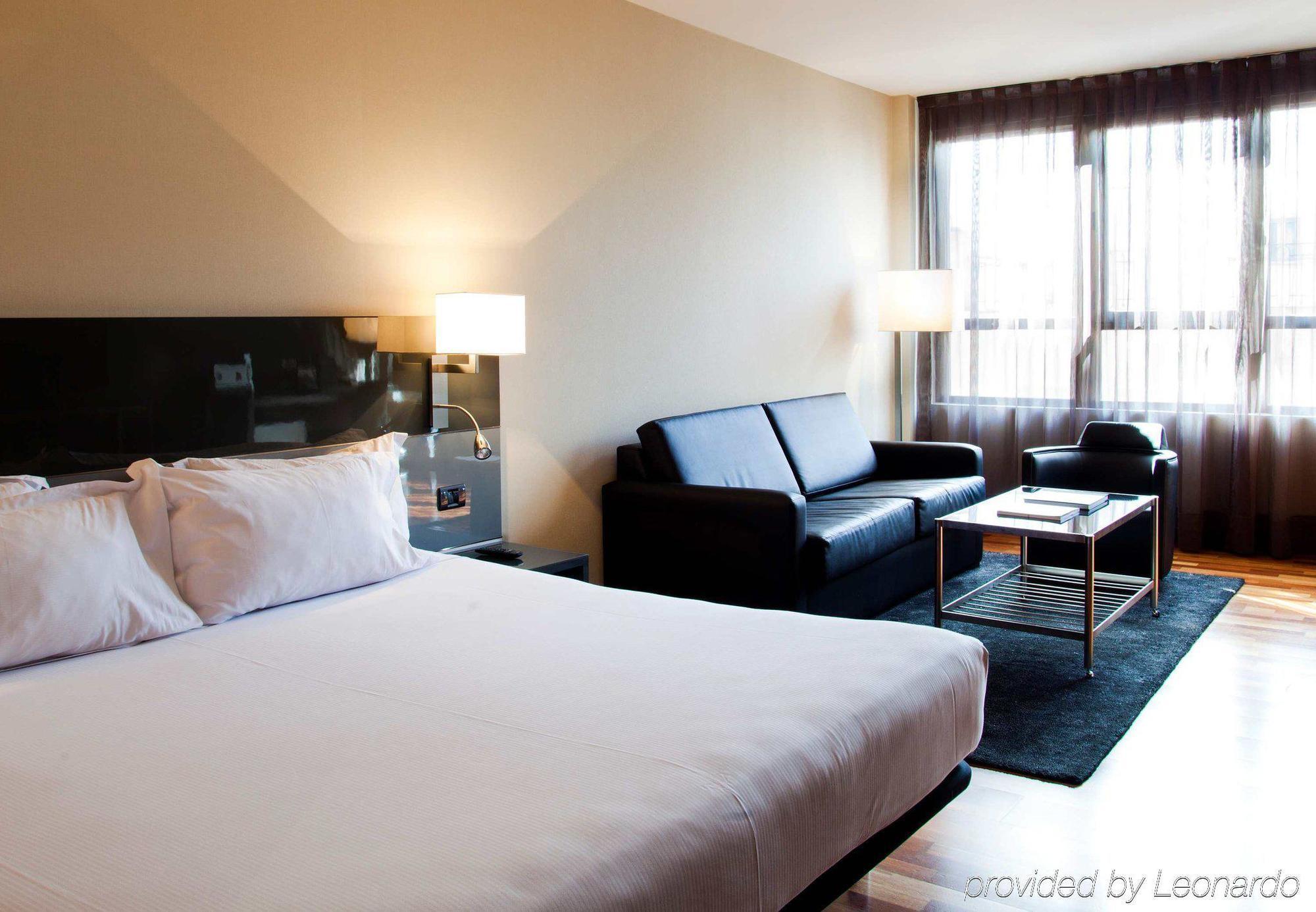 Ac Hotel Avenida De America By Marriott Madrid Bilik gambar